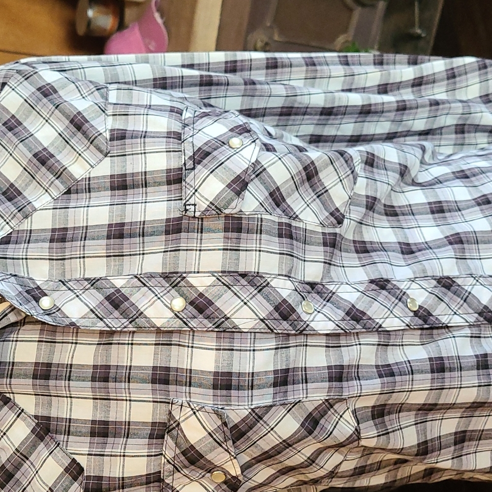 Early 90's Wrangler pearlsnap western shirt.
